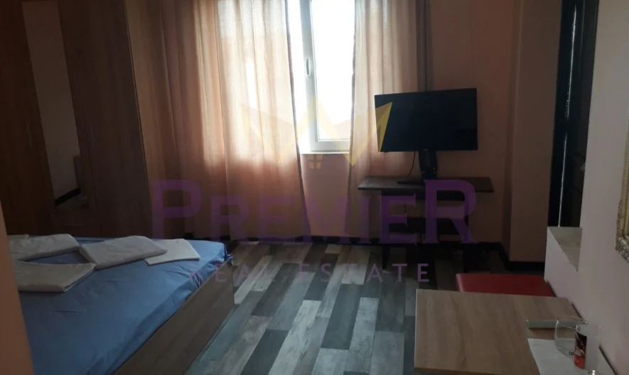 Отремонтирана къща със собствен парцел в центъра на Кранево -  - снимка 4 - Имоти Премиер