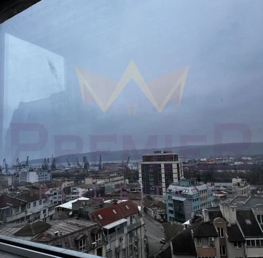 Панорамен тристаен апартамент до Операта – Варна - - снимка 15 - Имоти Премиер