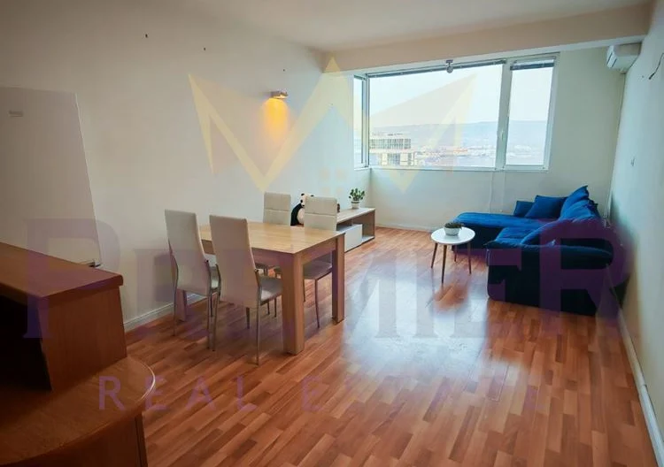 Панорамен тристаен апартамент до Операта – Варна - - снимка 5 - Имоти Премиер