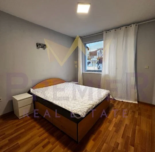 Панорамен тристаен апартамент до Операта – Варна - - снимка 8 - Имоти Премиер