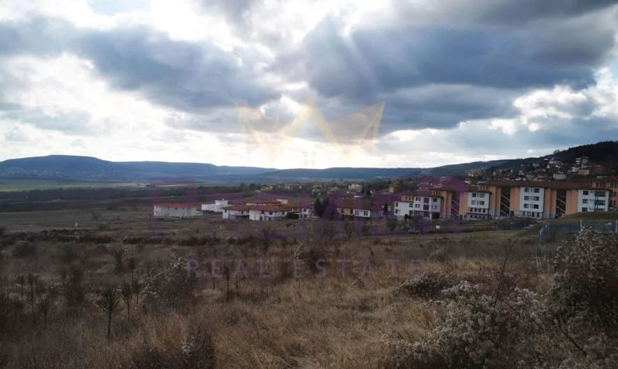 Panoramic Plot with Regulation Plan and Building Permit -  - snimka 4 - Imoti Premier
