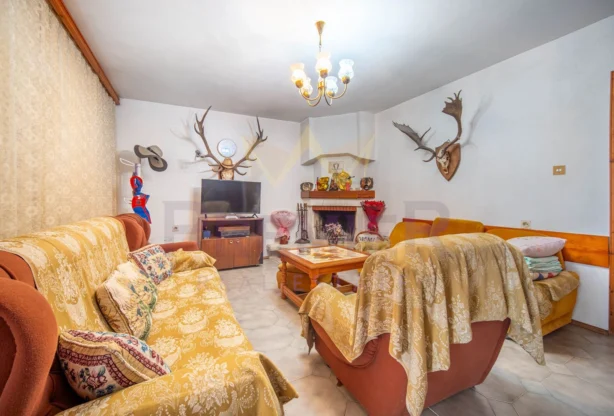 Агенция за недвижими имоти - Имоти Премиер - имот - 1203083, Цена: 196000 EUR