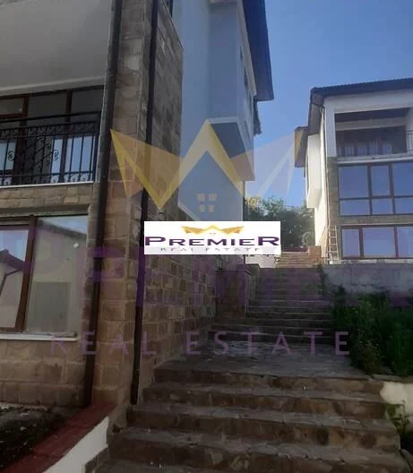 Панорамна къща в м-т Св.Никола -  - снимка 10 - Имоти Премиер