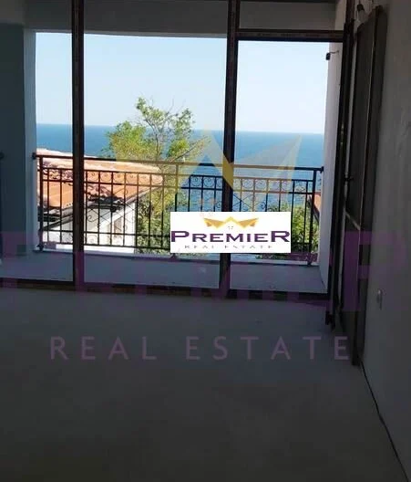 Панорамна къща в м-т Св.Никола -  - снимка 8 - Имоти Премиер