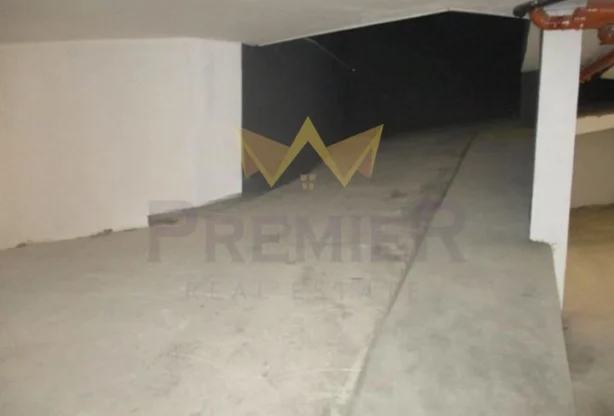 Агенция за недвижими имоти - Имоти Премиер - имот - 797428, Цена: 30000 EUR