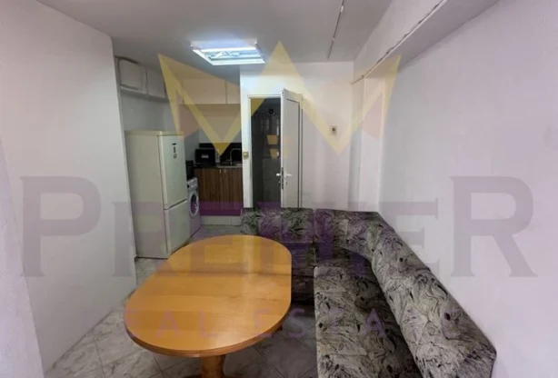 Код на имот: 929656, Площ:  кв.м, Апартаменти Варна Цветен квартал - Цена: 120000 EUR