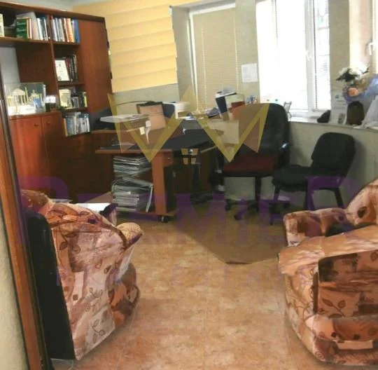 Партерно помещение с потенциал в супер център Бургас - - снимка 4 - Имоти Премиер