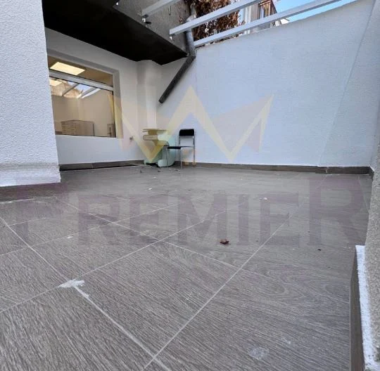 Партерно търговско помещение с лице на улица – Варна Колхозен пазар -  - снимка 10 - Имоти Премиер