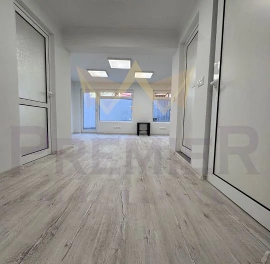 Партерно търговско помещение с лице на улица – Варна Колхозен пазар -  - снимка 5 - Имоти Премиер