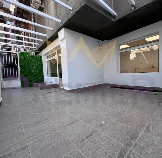 Партерно търговско помещение с лице на улица – Варна Колхозен пазар -  - снимка 8 - Имоти Премиер