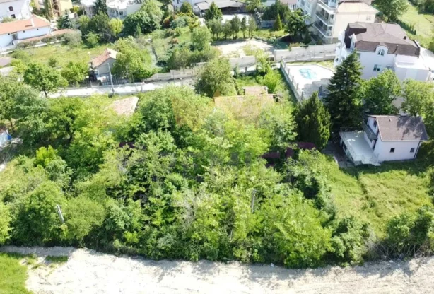 Агенция за недвижими имоти - Имоти Премиер - имот - 1025223, Цена: 1 EUR