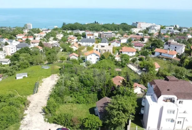 Агенция за недвижими имоти - Имоти Премиер - имот - 1025223, Цена: 1 EUR