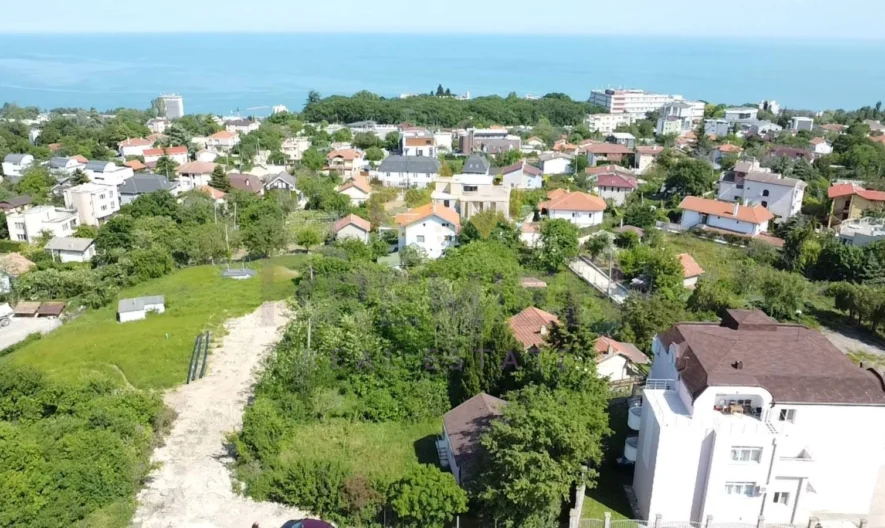 парцел 1345 кв.м. – Ален Мак -  - снимка 3 - Имоти Премиер