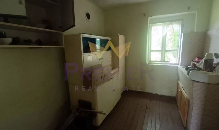 Парцел 2 дк. с централна локациа в с. Дропла; Възможност за придобиване на съседен парцел 1,3 дк. -  - снимка 8 - Имоти Премиер