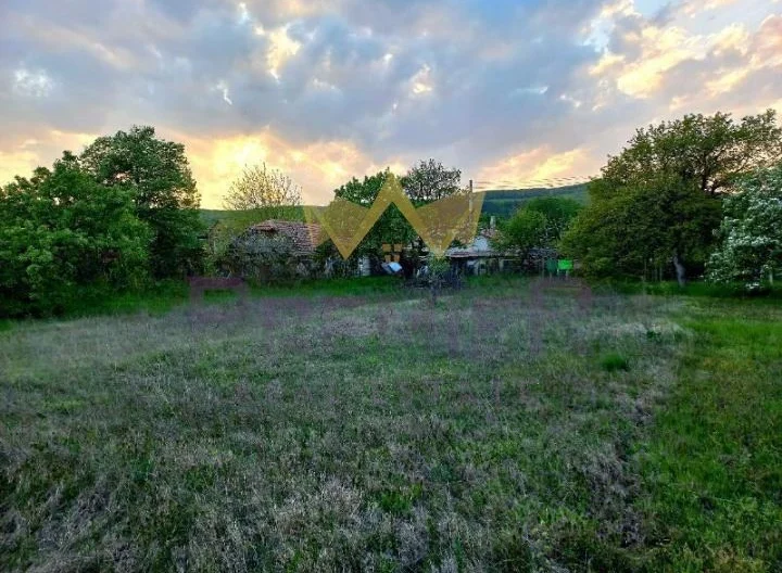 Парцел гр.Девня - - снимка 4 - Имоти Премиер