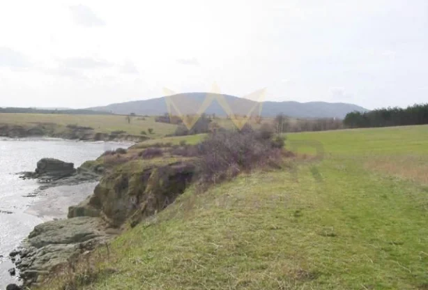 Агенция за недвижими имоти - Имоти Премиер - имот - 640948, Цена: 1100000 EUR