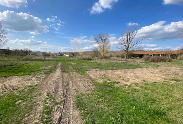 Агенция за недвижими имоти - Имоти Премиер - имот - 780787, Цена: 65000 EUR