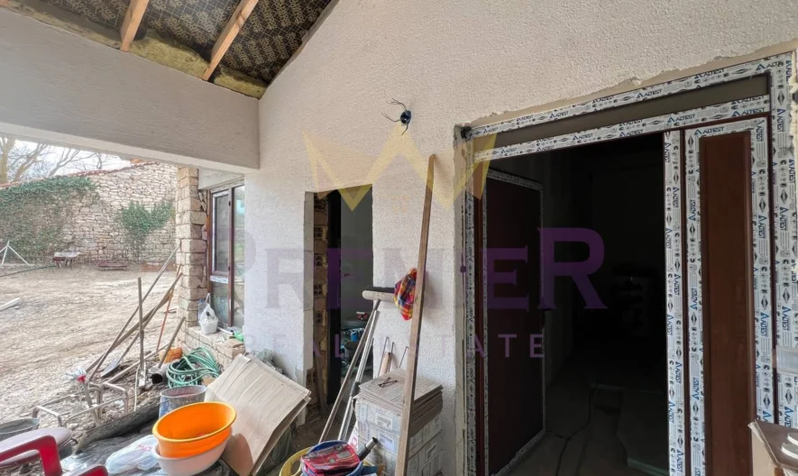 Парцел с 2 къщи в с. Радево -  - снимка 20 - Имоти Премиер