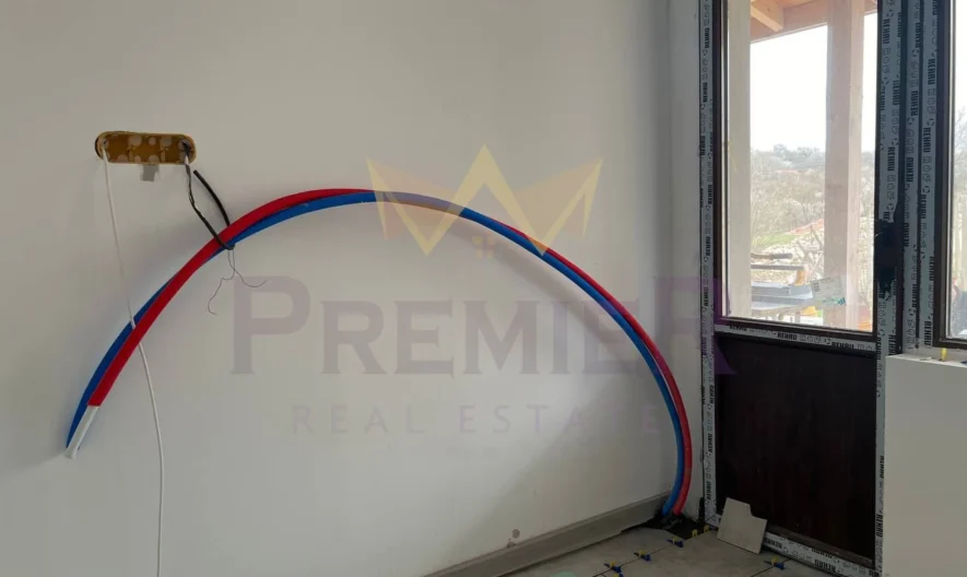 Парцел с 2 къщи в с. Радево -  - снимка 45 - Имоти Премиер