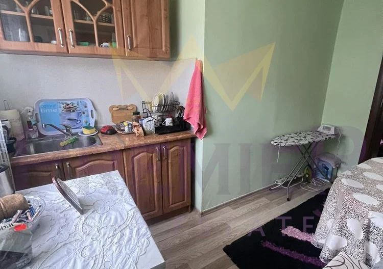 ПАРЦЕЛ С КЪЩА В ГР. АЙТОС -  - снимка 13 - Имоти Премиер