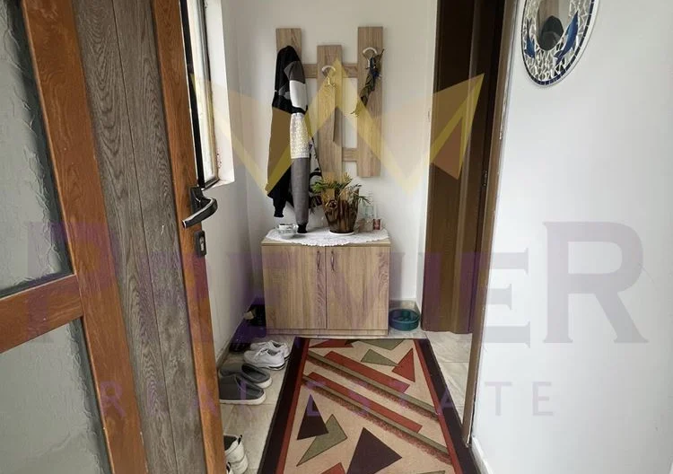 ПАРЦЕЛ С КЪЩА В ГР. АЙТОС -  - снимка 5 - Имоти Премиер