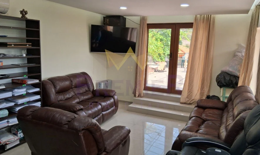 Парцел с къща в с.Кипра, област Варна -  - снимка 8 - Имоти Премиер