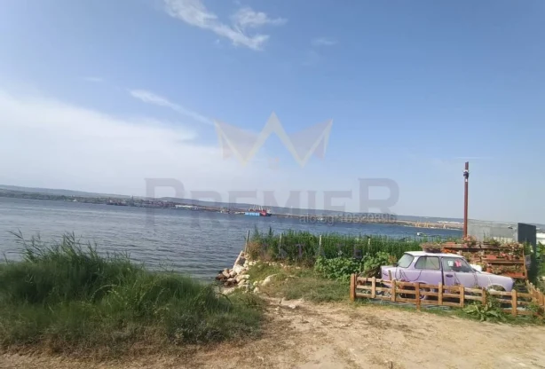 Агенция за недвижими имоти - Имоти Премиер - имот - 1067932, Цена: 38000 EUR