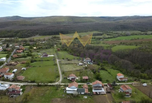 Агенция за недвижими имоти - Имоти Премиер - имот - 1165747, Цена: 25000 EUR