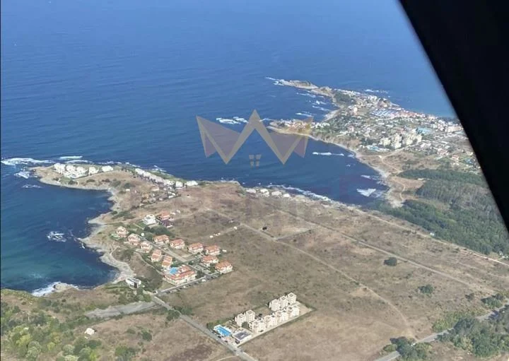 Парцел  с лятна къща и проект за масивен дом до Арапя -  - снимка 6 - Имоти Премиер