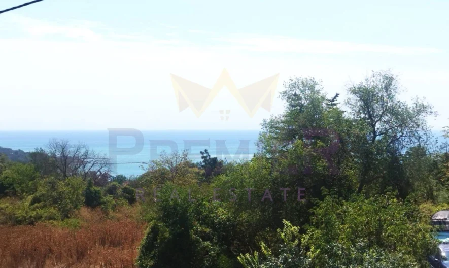 Парцел с морска панорама в гр. Балчик ! - - снимка 2 - Имоти Премиер