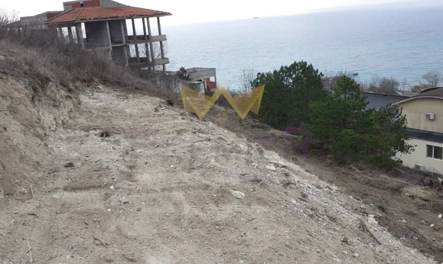 Парцел с морска панорама в гр. Каварна -  - снимка 1 - Имоти Премиер