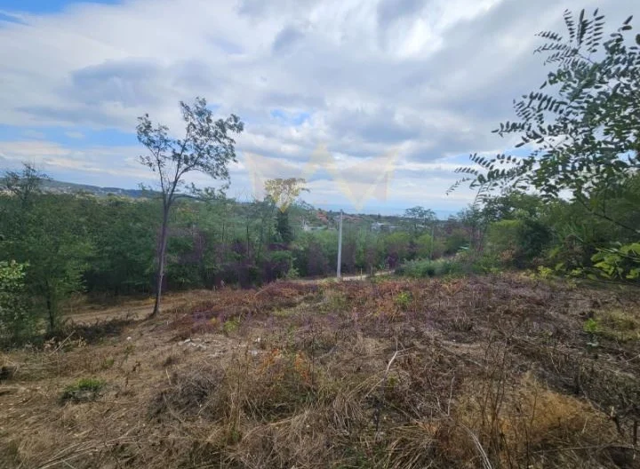 Парцел с морска панорама в м-ст Траката, гр.Варна -  - снимка 9 - Имоти Премиер