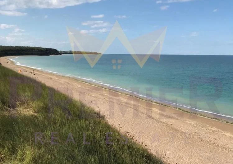 ПАРЦЕЛ С МОРСКИ ИЗГЛЕД НА ПЪРВА ЛИНИЯ -  - снимка 3 - Имоти Премиер