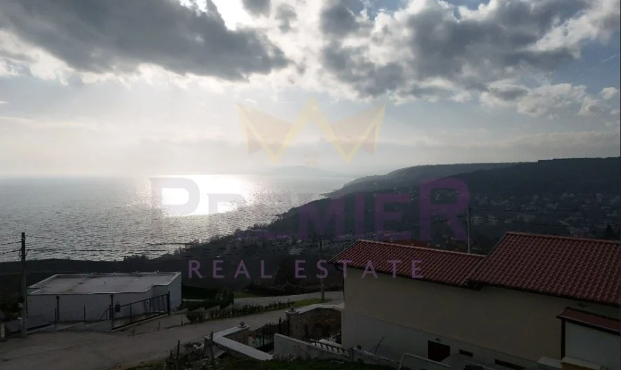 Парцел с нескриваема морска панорама (489 кв.м.) в местността Двете Чешми, гр. Балчик, обл. Добрич. - - снимка 3 - Имоти Премиер