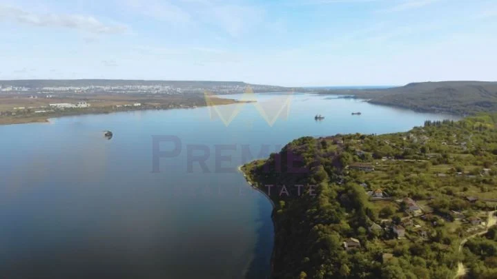 Парцел с отлична локация във вилна зона „Лазур“, с. Константиново, община Варна -  - снимка 1 - Имоти Премиер