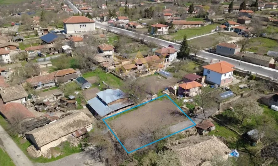 Парцел, с. Петров дол, обл. Варна -  - снимка 1 - Имоти Премиер