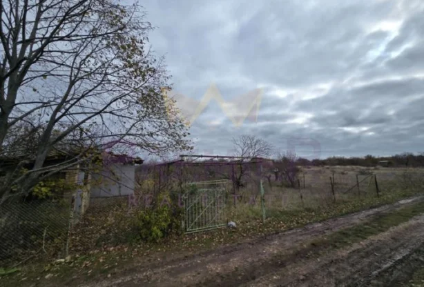 Агенция за недвижими имоти - Имоти Премиер - имот - 974823, Цена: 22000 EUR