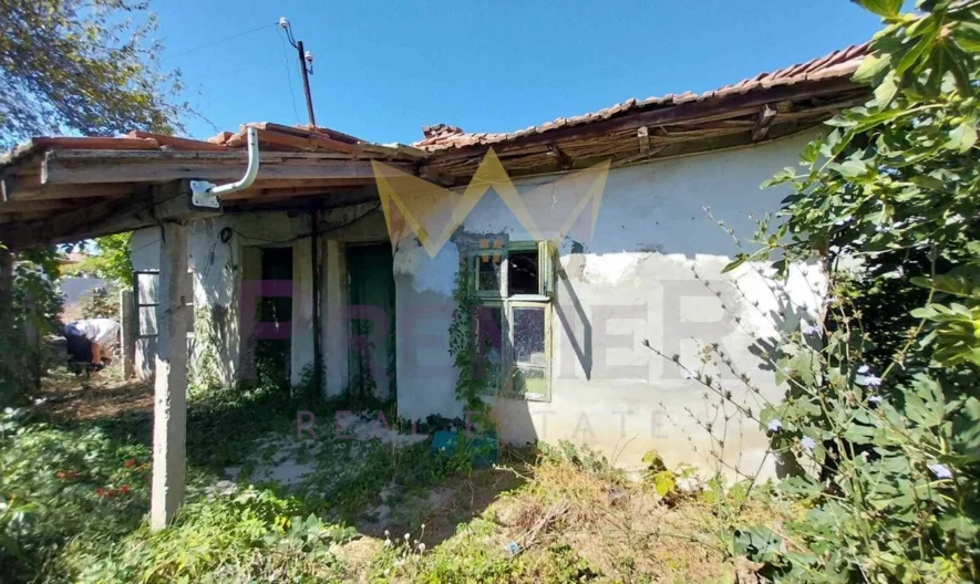 Парцел с постройка в с. Бенковски - - снимка 2 - Имоти Премиер