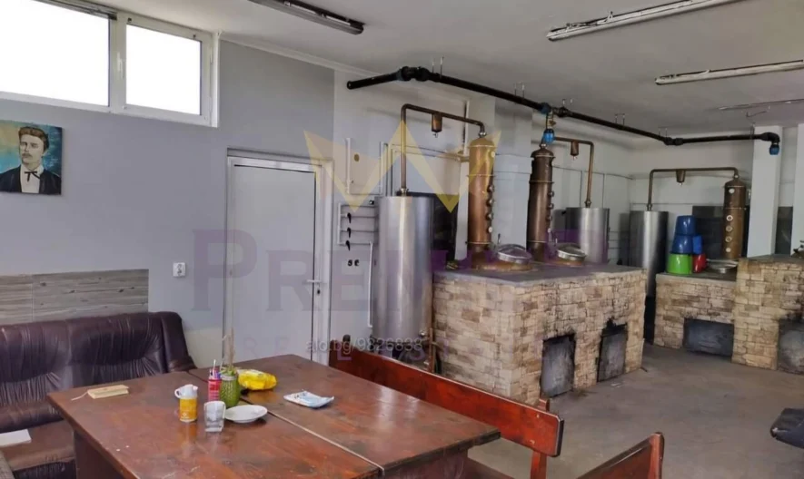 Парцел с постройка в с.Тополи -  - снимка 5 - Имоти Премиер