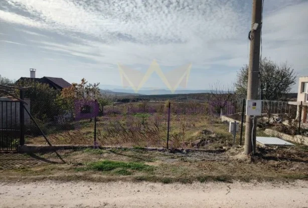 Агенция за недвижими имоти - Имоти Премиер - имот - 955832, Цена: 43000 EUR