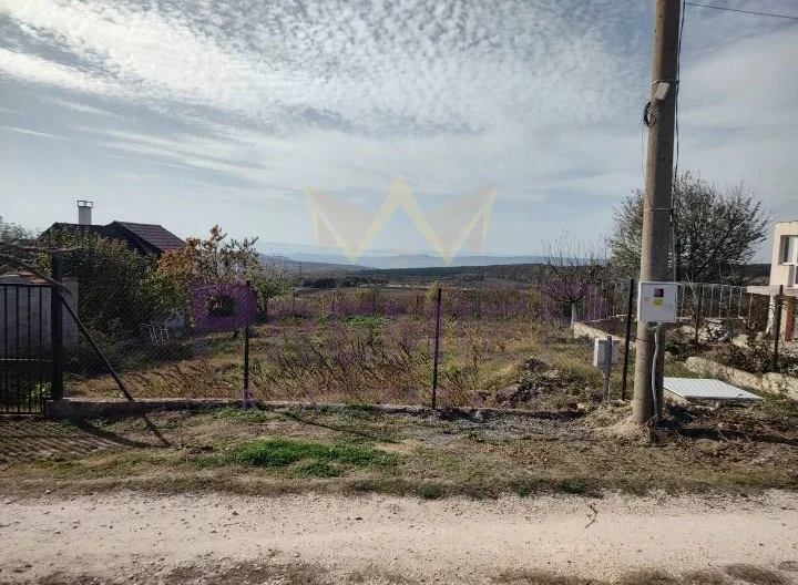 Агенция за недвижими имоти - Имоти Премиер - имот - 955832, Цена: 43000 EUR