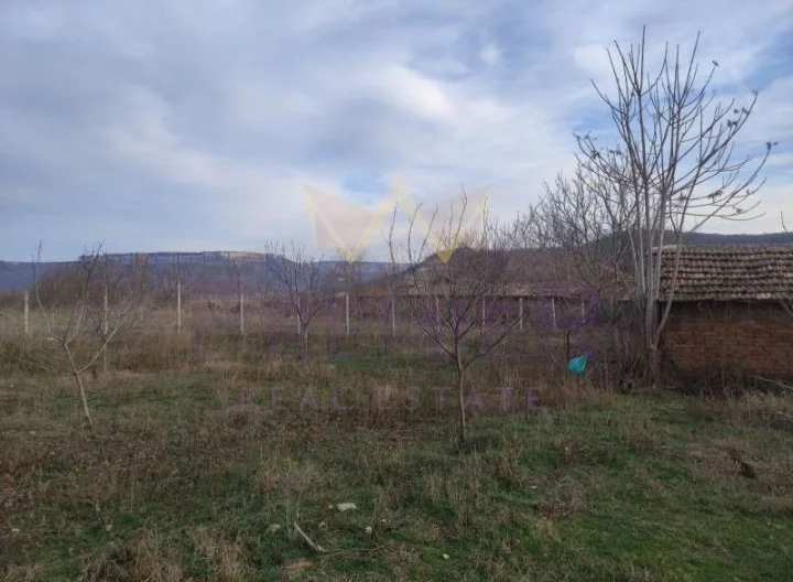 Парцел с. Тръстиково, обл. Варна -  - снимка 1 - Имоти Премиер