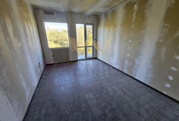 Агенция за недвижими имоти - Имоти Премиер - имот - 951105, Цена: 285770 EUR