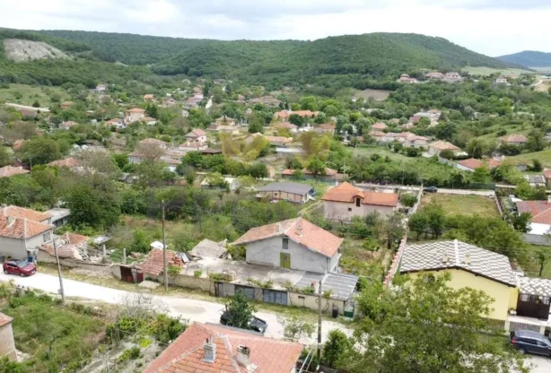 Агенция за недвижими имоти - Имоти Премиер - имот - 1026617, Цена: 27000 EUR