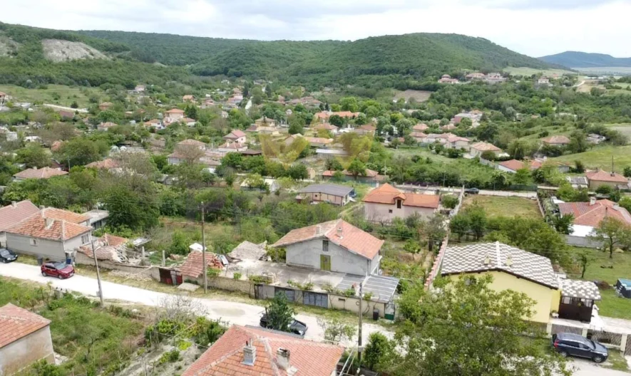 Парцел с.Кипра -  - снимка 1 - Имоти Премиер