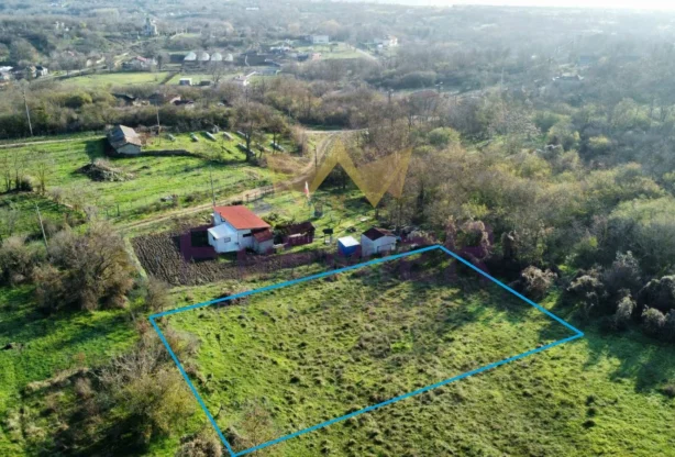 Агенция за недвижими имоти - Имоти Премиер - имот - 1085076, Цена: 12800 EUR