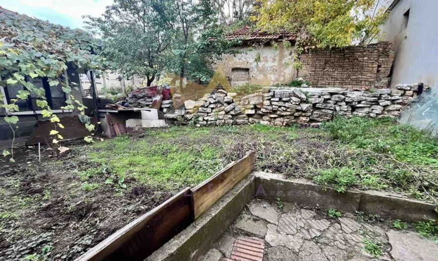 Парцел в Червената пръст -  - снимка 3 - Имоти Премиер