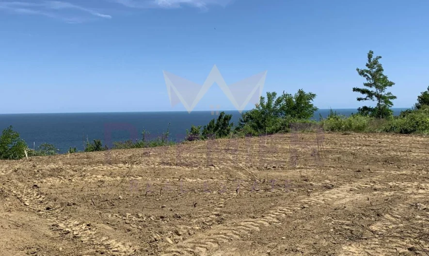 Парцел в гр. Бяла -  - снимка 1 - Имоти Премиер