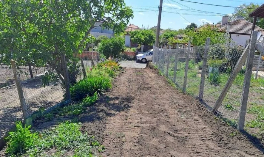 Парцел в Каблешково в регулация -  - снимка 3 - Имоти Премиер