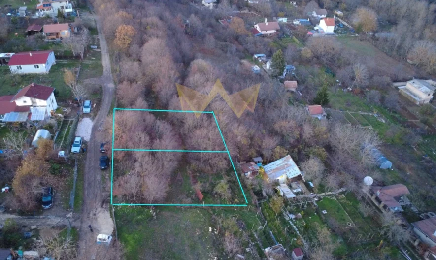 Парцел в м-т Добрева Чешма,  гр. Варна -  - снимка 1 - Имоти Премиер